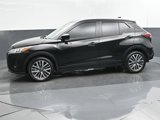 Used 2024 Nissan Kicks SV image 2