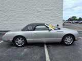 Used 2004 Ford Thunderbird image 2