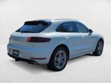 Used 2017 Porsche Macan Turbo image 5