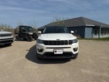Used 2020 Jeep Compass Latitude image 2