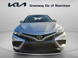 Used 2022 Toyota Camry SE image 2