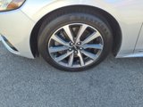 Used 2017 Lincoln Continental Premiere image 4