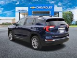 Used 2022 GMC Terrain SLT w/ Tech Package image 5