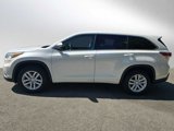 Used 2015 Toyota Highlander LE image 4