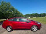 Used 2014 Ford Fiesta SE image 5