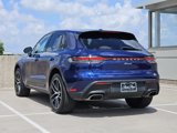 Certified 2024 Porsche Macan image 3