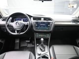 Used 2019 Volkswagen Tiguan SEL image 2