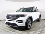 Used 2021 Ford Explorer XLT w/ Equipment Group 202A image 2