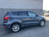 Used 2019 Ford Escape SE image 4