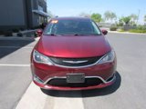 Used 2018 Chrysler Pacifica Touring-L image 3