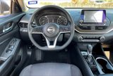 Used 2024 Nissan Altima 2.5 SV image 4