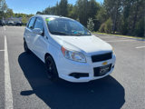 Used 2009 Chevrolet Aveo5 LT w/ Power and Convenience Package image 3