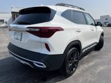 Used 2022 Kia Seltos Nightfall Edition image 6