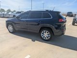 Used 2016 Jeep Cherokee Limited image 6