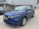 Used 2022 Nissan Rogue Sport S image 2