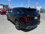 Used 2021 Kia Sorento EX image 2