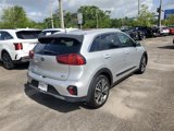 Used 2020 Kia Niro Touring image 2