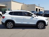 Used 2024 Volkswagen Taos SE image 2