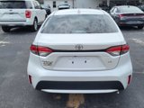 Used 2022 Toyota Corolla LE image 3