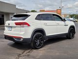 Used 2021 Volkswagen Atlas Cross Sport SE image 4