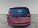 Used 2022 Chrysler Pacifica Touring-L image 4