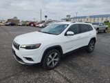 Used 2019 Jeep Cherokee Limited w/ Luxury Group image 3