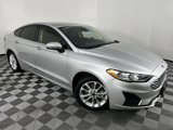 Used 2019 Ford Fusion SE image 2
