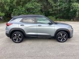 Used 2023 Chevrolet TrailBlazer RS w/ Convenience Package image 2