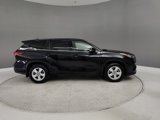 Used 2020 Toyota Highlander LE image 5