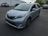 Used 2016 Toyota Sienna SE image 2