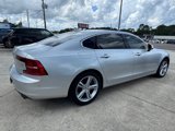 Used 2018 Volvo S90 T5 Momentum w/ Convenience Package image 5