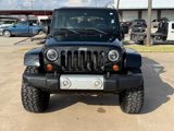 Used 2009 Jeep Wrangler Unlimited Sahara image 3