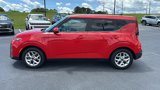 Used 2022 Kia Soul LX w/ Technology Package image 4