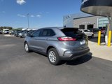 Used 2022 Ford Edge SEL w/ Convenience Package image 3