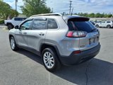 Used 2019 Jeep Cherokee Latitude w/ Popular Appearance Group image 3