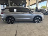 Used 2023 Mitsubishi Outlander SEL image 5