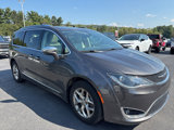 Used 2017 Chrysler Pacifica Limited w/ UConnect Theater Package image 3