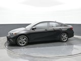 Used 2022 Kia Forte LXS image 5
