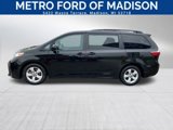 Used 2020 Toyota Sienna LE image 5