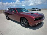 Used 2018 Dodge Challenger SXT image 2