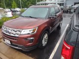 Used 2018 Ford Explorer XLT w/ Equipment Group 202A image 2