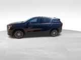 Used 2023 GMC Terrain SLT image 5