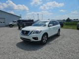 Used 2020 Nissan Pathfinder SV image 2