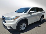 Used 2015 Toyota Highlander LE image 3