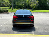 Used 2016 Volkswagen Passat 1.8T R-Line w/ R-Line Lighting Package image 6