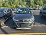 Used 2022 Chevrolet Trax LT w/ Premium Seat Package image 2