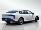 Used 2025 Kia K4 LXS image 4
