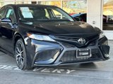 Certified 2022 Toyota Camry SE image 3