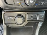 Used 2023 Jeep Renegade Latitude w/ Premium Group image 6