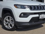 New 2025 Jeep Compass Latitude image 3